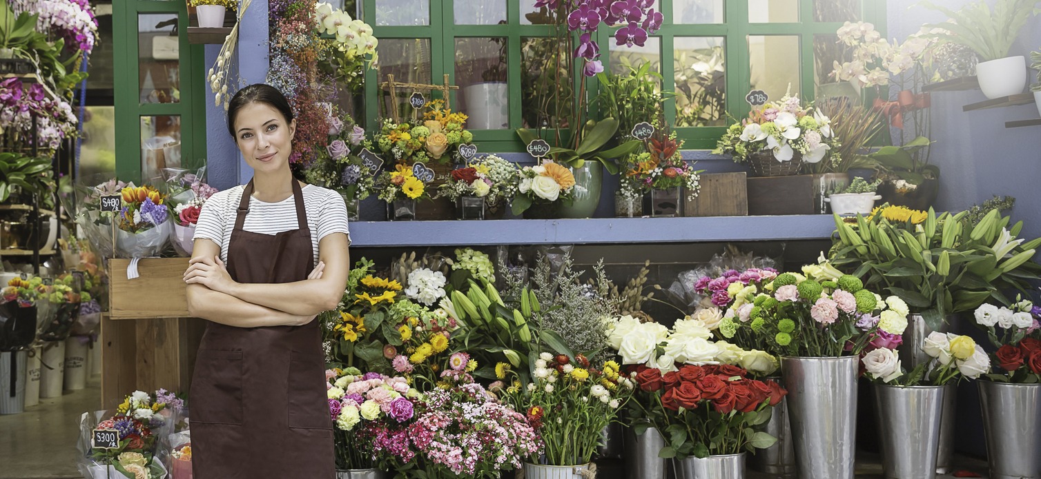 startup-successful-sme-small-business-entrepreneur-owner-asian-woman-standing