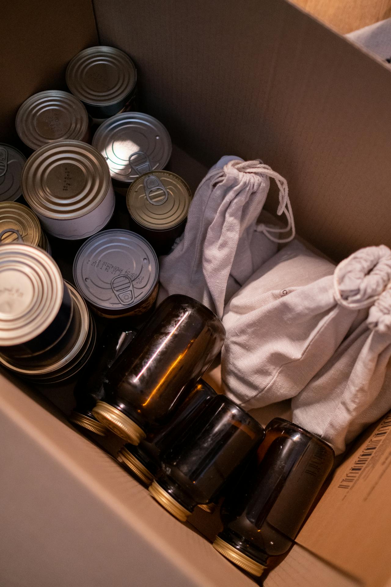 emergency food products in a box