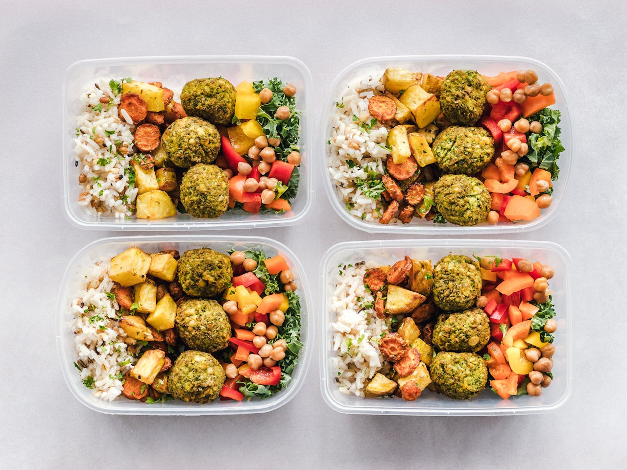 four, prepped identical meals with whole foods
