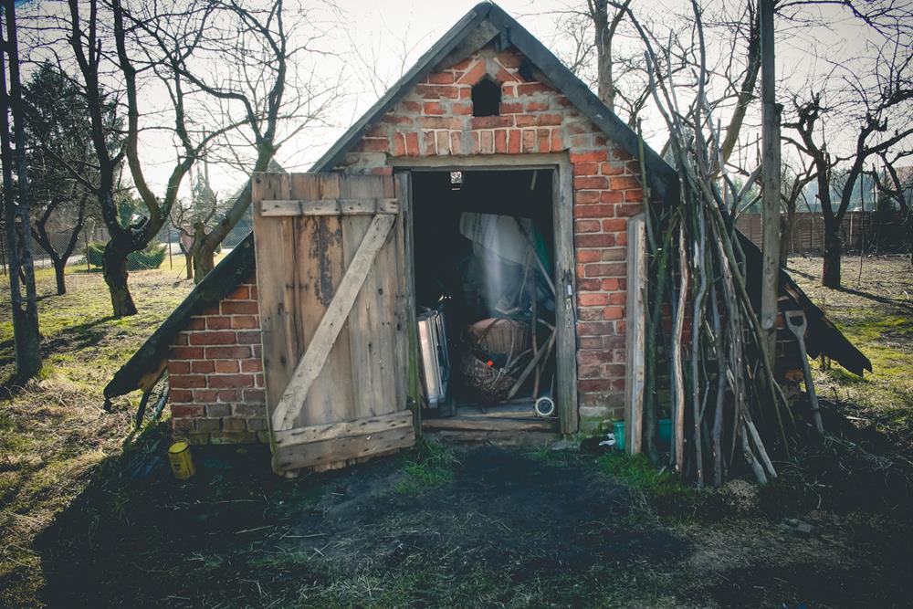 Sustainability Benefits of a Root Cellar