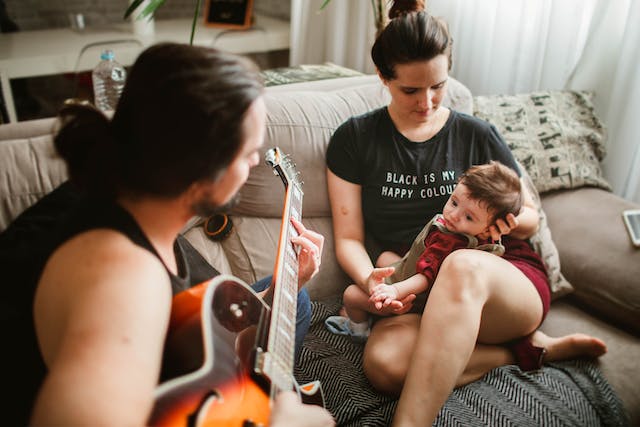 10 Signs Of A Musically Gifted Baby