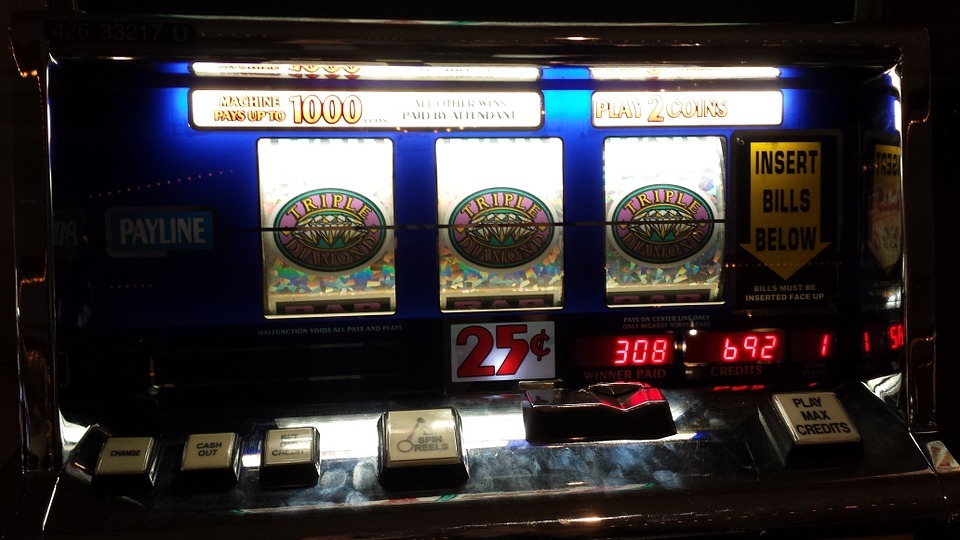 6 Online Slots Machines Cheats That Players Used