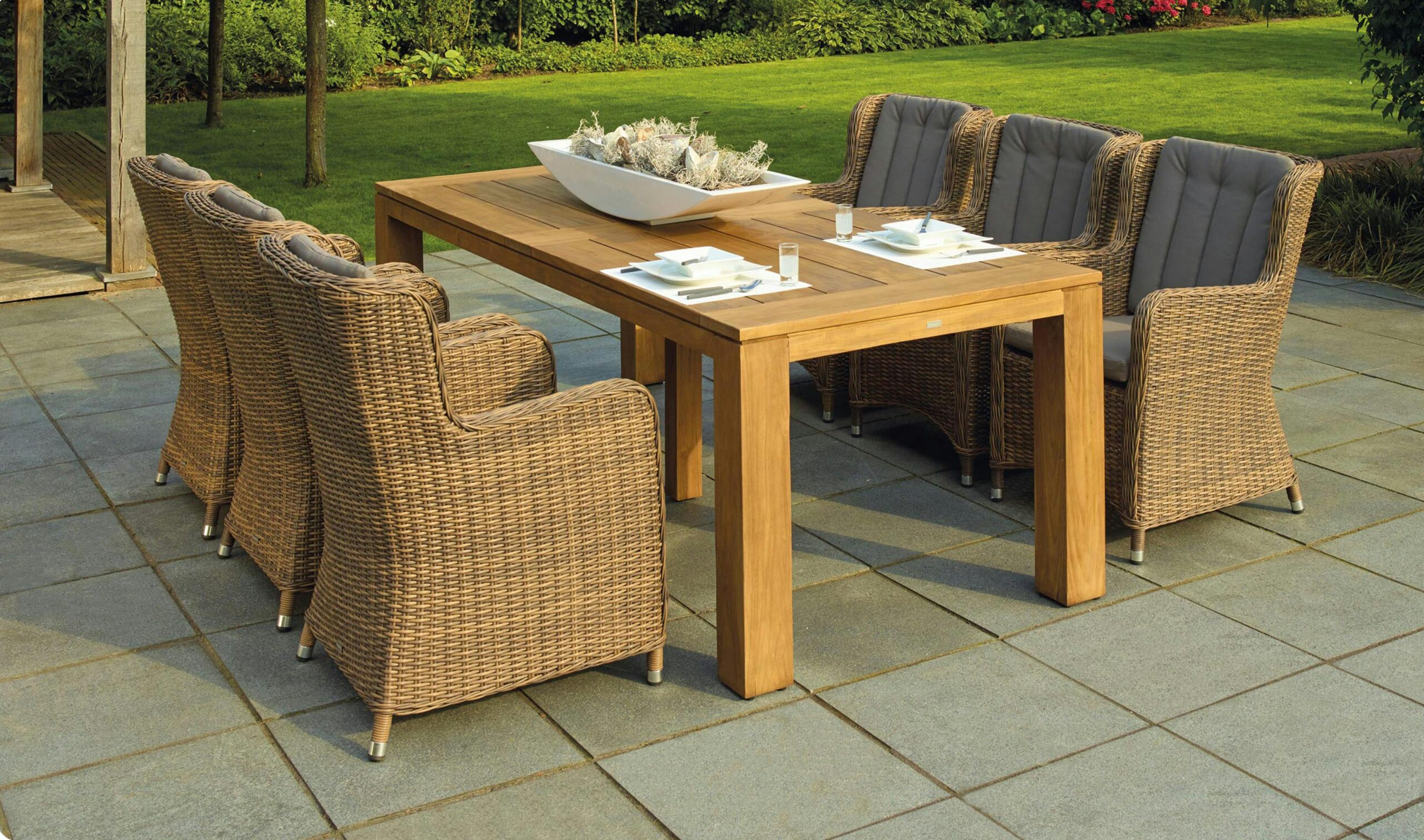 Relax in Your Backyard with a New Patio Set